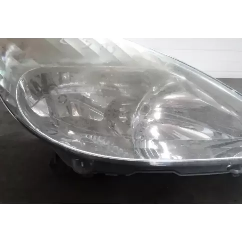 9641958980 фара передняя Peugeot 607 2000