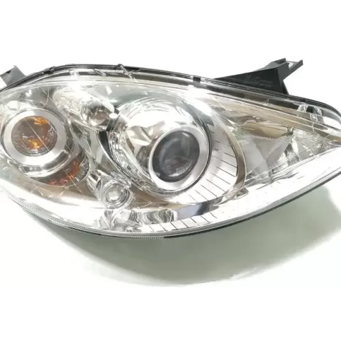 A1698207661 фара передня Mercedes-Benz A W169 2005