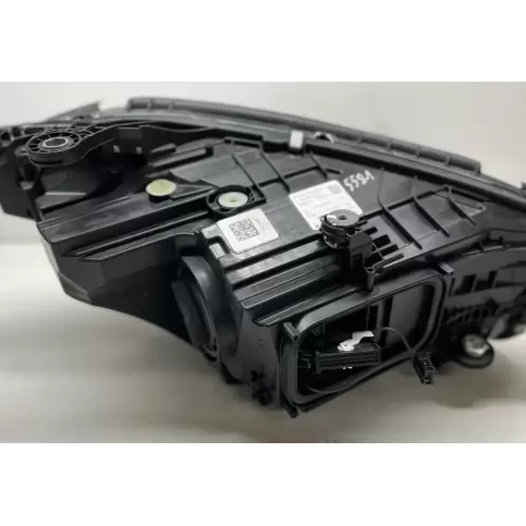 A2069060703 фара передняя Mercedes-Benz C W206 2021