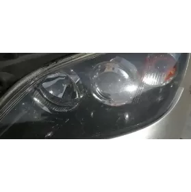 BN8V510L0E фара передня Mazda 3 2003