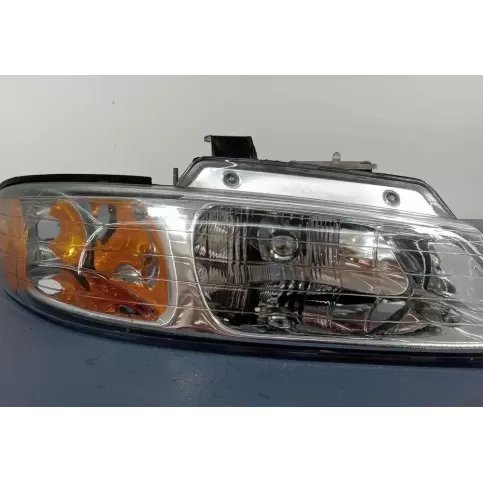 CS041-A001R фара передняя Chrysler Grand Voyager III 1999