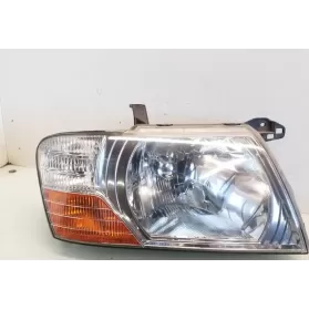 E131259652 фара передня Mitsubishi Pajero 2001