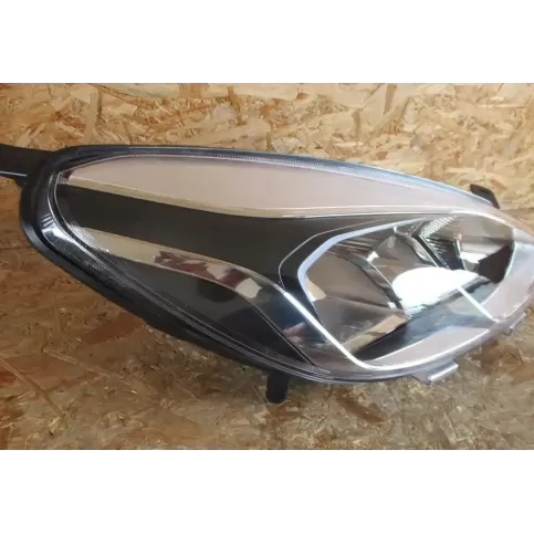 H1BB13W029AD фара передняя Ford Fiesta 2018