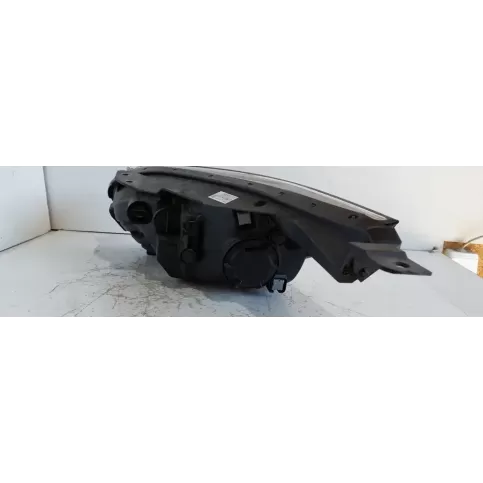 J792121060 фара передня KIA Ceed 2019