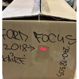 MX7B13E015 фара передняя Ford Focus 2019