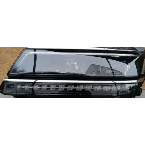 TPDP21000181 фара передняя Volkswagen Tiguan 2017