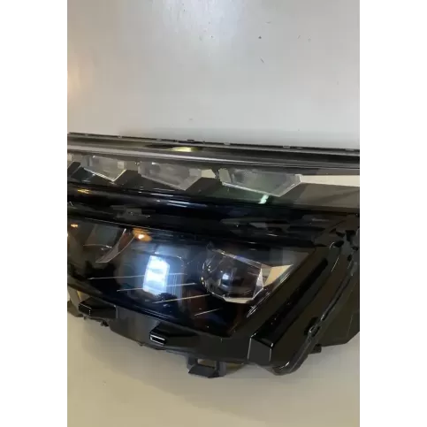 0021377706 фара передняя Skoda Kamiq 2019