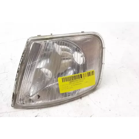 014411515L фара передняя Audi A3 S3 8P 1997