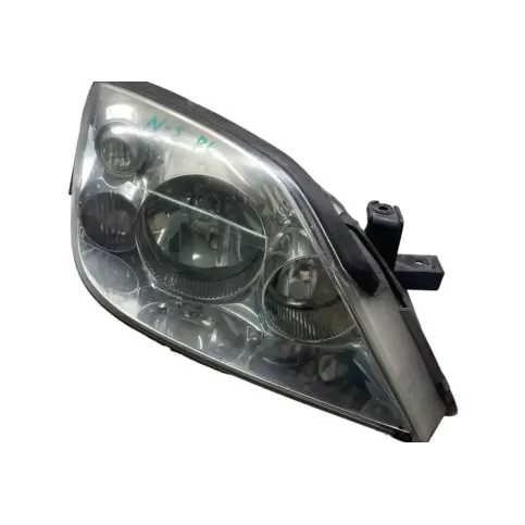 01846228 фара передняя Nissan Primera 2002