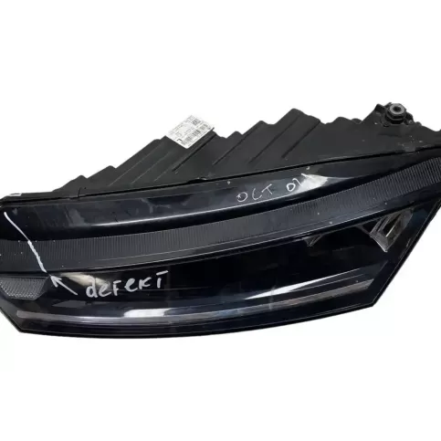 030111823100 фара передняя Skoda Octavia Mk4 2021