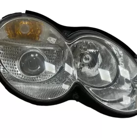 0301165272 фара передняя Mercedes-Benz CL C215 2001