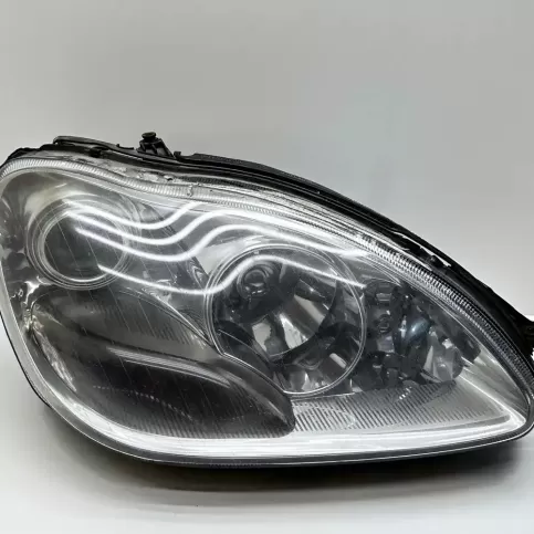 0301178274 фара передняя Mercedes-Benz S W220 2001