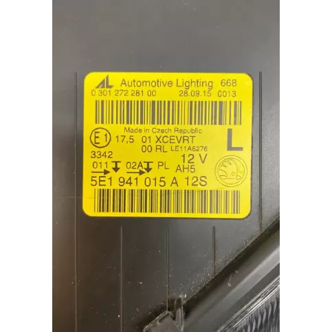 030127228100 фара передняя Skoda Octavia Mk3 (5E) 2019