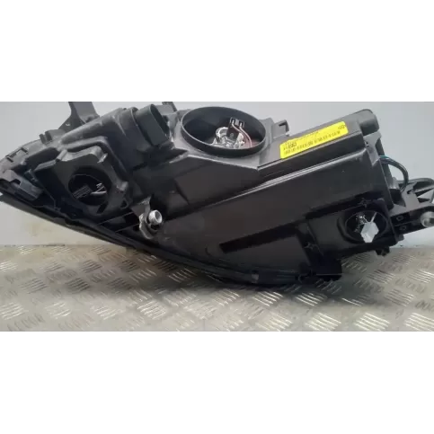 030127828205 фара передняя Volkswagen PASSAT CC 2015