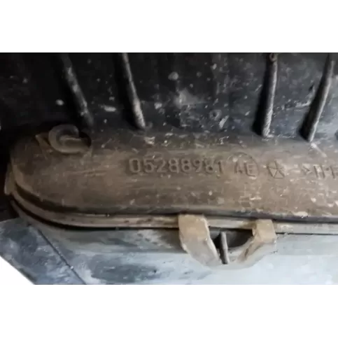 05288981 фара передня Chrysler PT Cruiser 2003