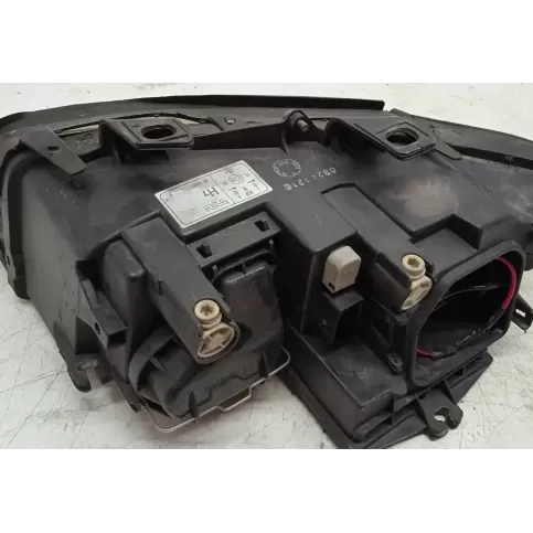 08241210 фара передняя Audi A4 S4 B6 8E 8H 2002