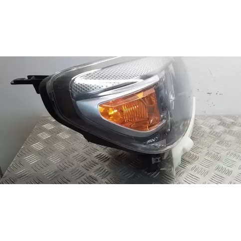 1017176 фара передняя Ford Ranger 2009