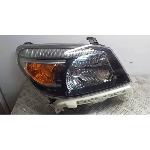 1017176 фара передняя Ford Ranger 2009
