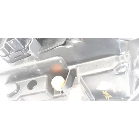 108805602 фара передняя Nissan Juke I F15 2010