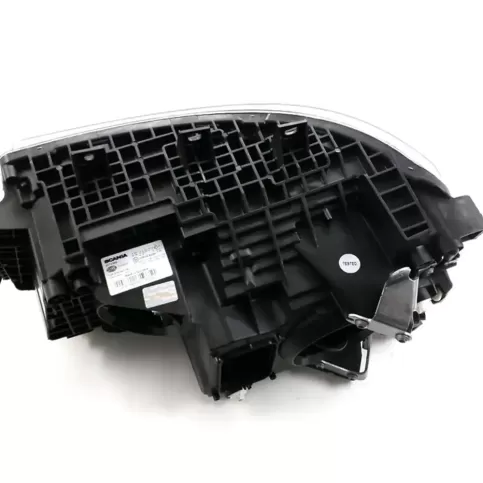 10R-058229 фара передня Volkswagen PASSAT B7 USA 2016