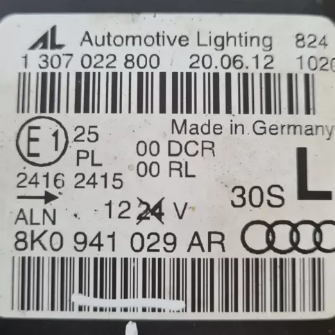 1307022800 фара передняя Audi A4 S4 B8 8K 2010