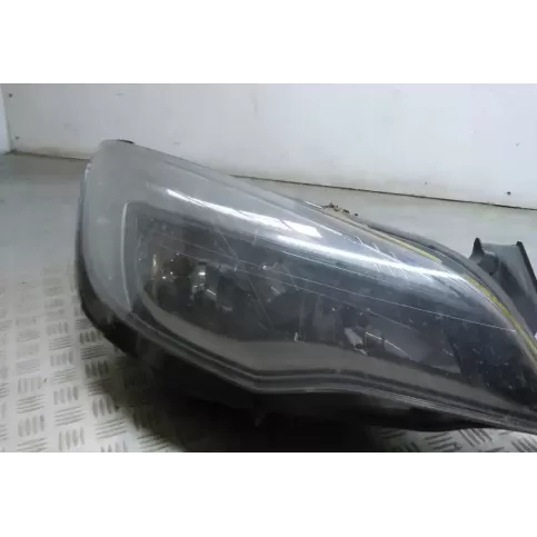 13365291 фара передняя Opel Astra J 2010