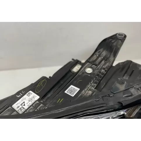 1679061600 фара передняя Mercedes-Benz GLE W167 2019