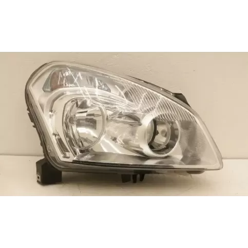 1EF238042-42 фара передняя Nissan Qashqai 2009