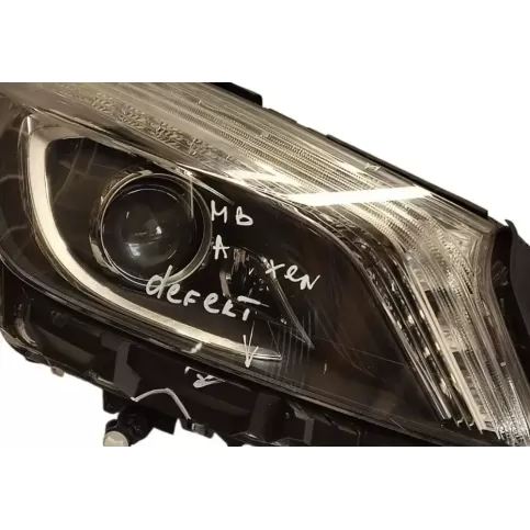 1ZT01081842 фара передняя Mercedes-Benz A W176 2016