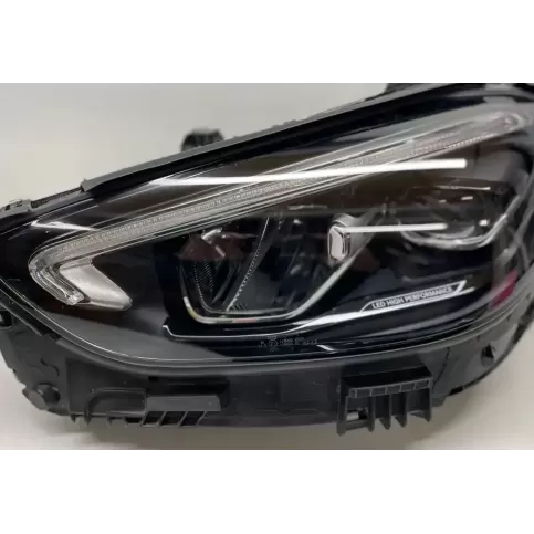 2069060703 фара передняя Mercedes-Benz C W206 2021