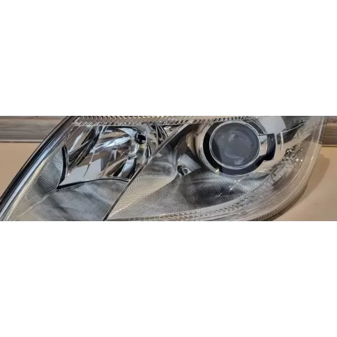 24705505000177 фара передня Skoda Octavia Mk2 (1Z) 2010