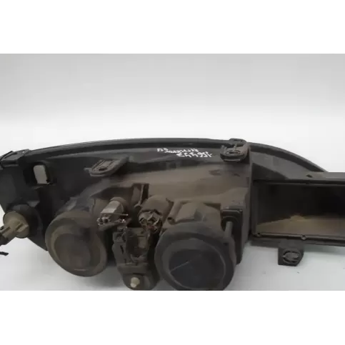 260609F628 фара передняя Nissan Primera 1996