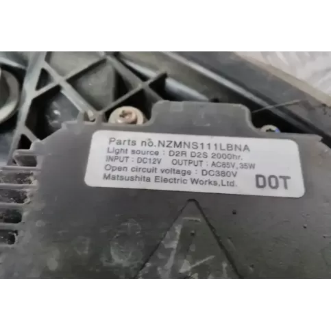 26075CC00A фара передня Nissan Murano Z50 2005