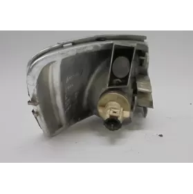 261392F000 фара передняя Nissan Primera 1996