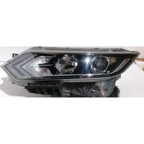 2679743 фара передняя Nissan Qashqai 2018