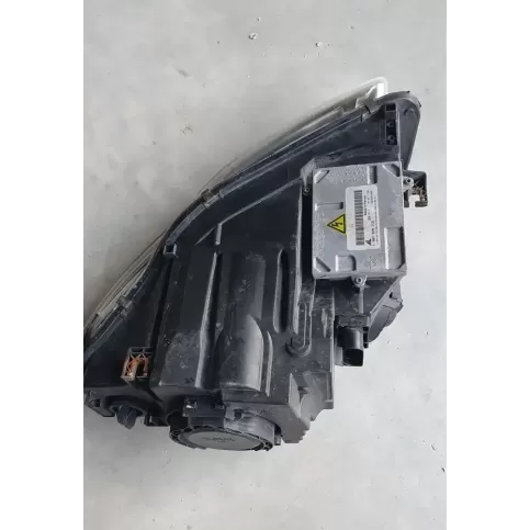 301219274 фара передня Audi A4 S4 B7 8E 8H 2006