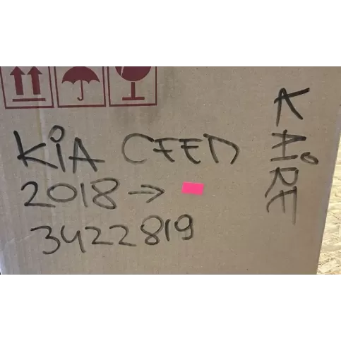 3422819 фара передняя KIA Ceed 2019