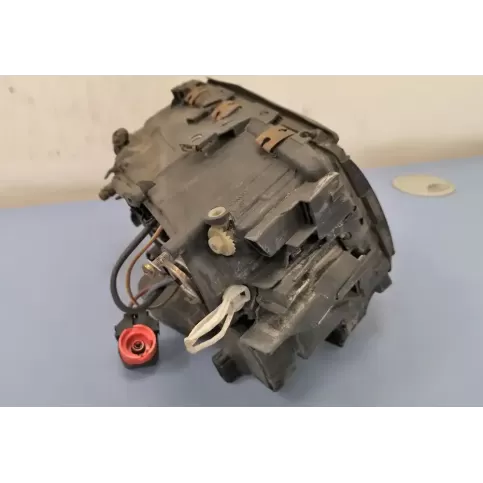 4D0941004P фара передня Audi A8 S8 D2 4D 2000