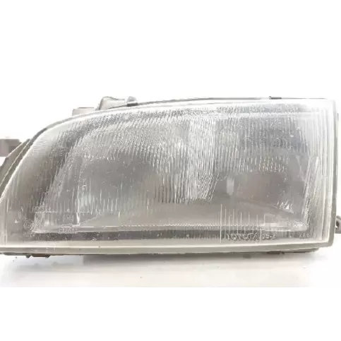 54533193 фара передняя Toyota Carina T190 1992