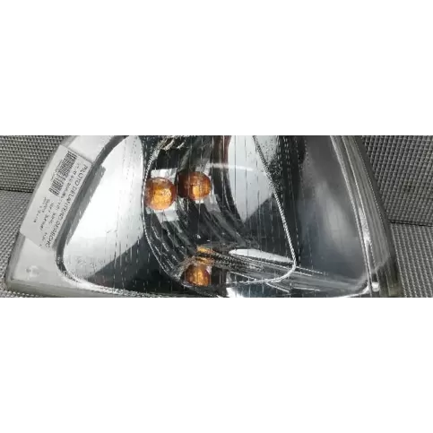5940908 фара передняя Volvo S40, V40 2000