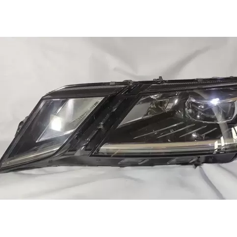 5E2941017F фара передняя Skoda Octavia Mk3 (5E) 2019