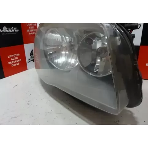 6924488 фара передня BMW 1 E81 E87 2006
