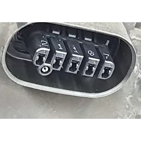 6H3213W029GA8LZN фара передня Land Rover Range Rover Sport L320 2005
