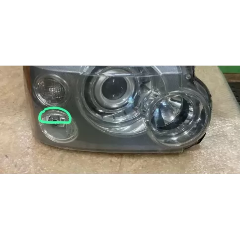 6H4213W029CD8LPO фара передня Land Rover Range Rover Sport L320 2005
