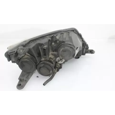 6J8941015 фара передня Seat Toledo IV (NH) 2012