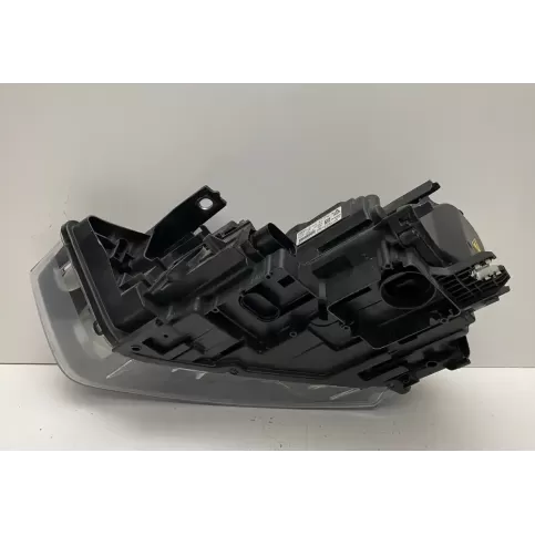 70831326122 фара передня Audi Q3 8U 2014