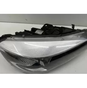 7422576 фара передня BMW 2 F46 2019