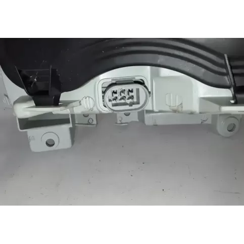 7701038264 фара передня Renault Laguna I 1997