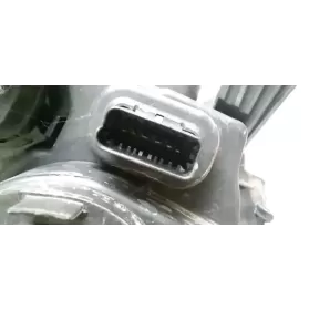 7701069720 фара передня Renault Grand Modus 2009