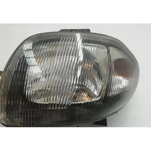 7701697617 фара передня Renault Clio II 2004
